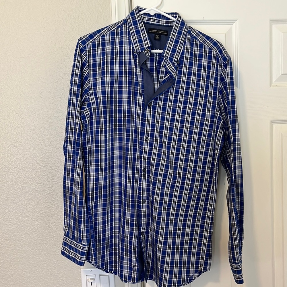 Banana Republic Mens tailored slim fit non-iron shirt